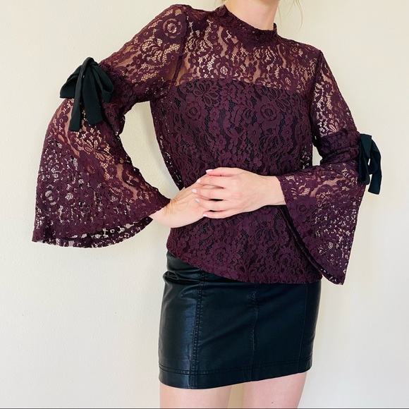Ann Taylor LOFT Burgundy Lace Floral Bell Sleeves with Bow Ties Blouse Top - Picture 1 of 7